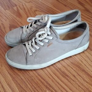 Ecco soft light grey shoe